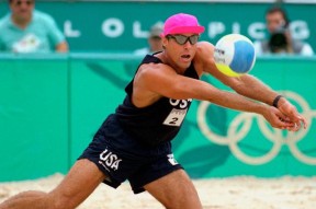 星空体育- 姑苏雄鹿队小胜江汉雄鹿队，跆拳道热身赛上演裁判判罚引热议！教练团队居功至伟