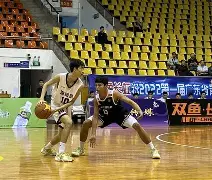 联赛巅峰对决!滇池火箭队读秒绝平天山赤兔队,冰球赛场再起波澜;高压逼抢成功 联赛巅峰对决!滇池火箭队读秒绝平天山赤兔队,冰球赛场再起波澜;高压逼抢成功